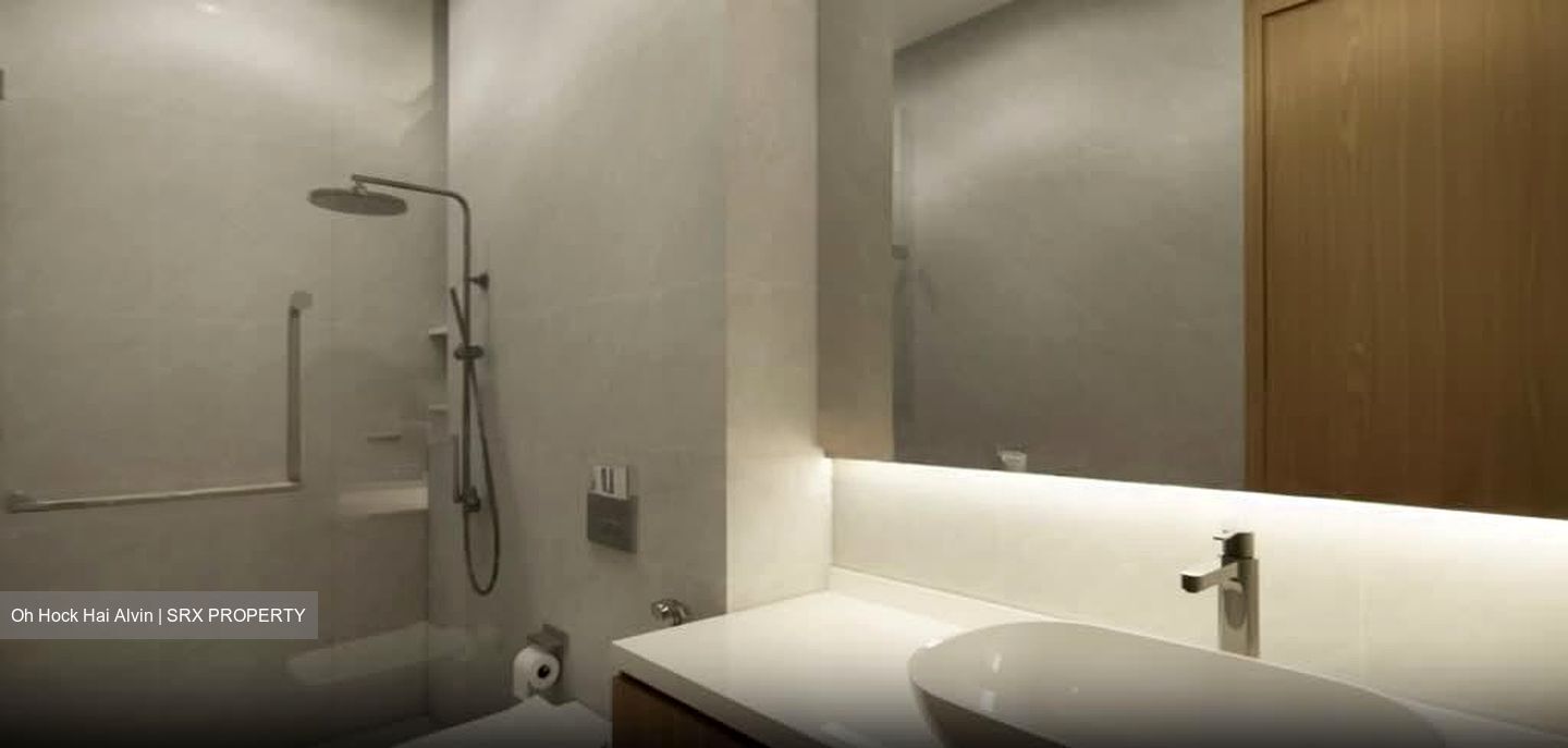 Siglap Road (D15), Terrace #557803181